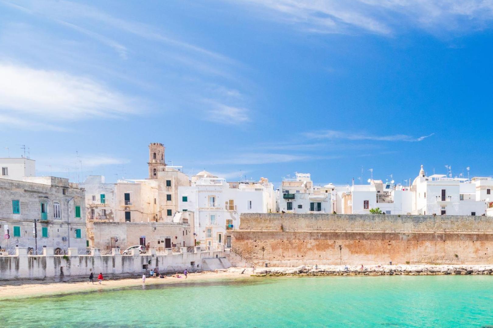 ホテル Palazzo Malerba モノーポリ エクステリア 写真